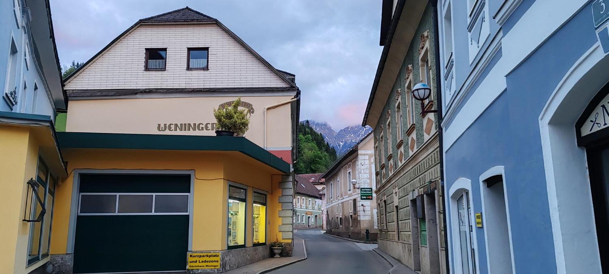 Gasthof Zur Post Eisenerz Bagian luar foto