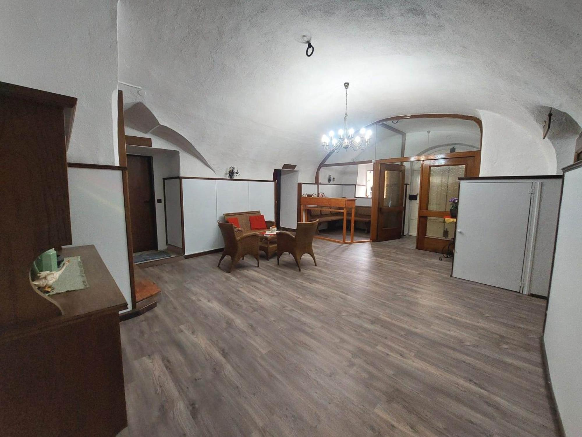 Gasthof Zur Post Eisenerz Bagian luar foto